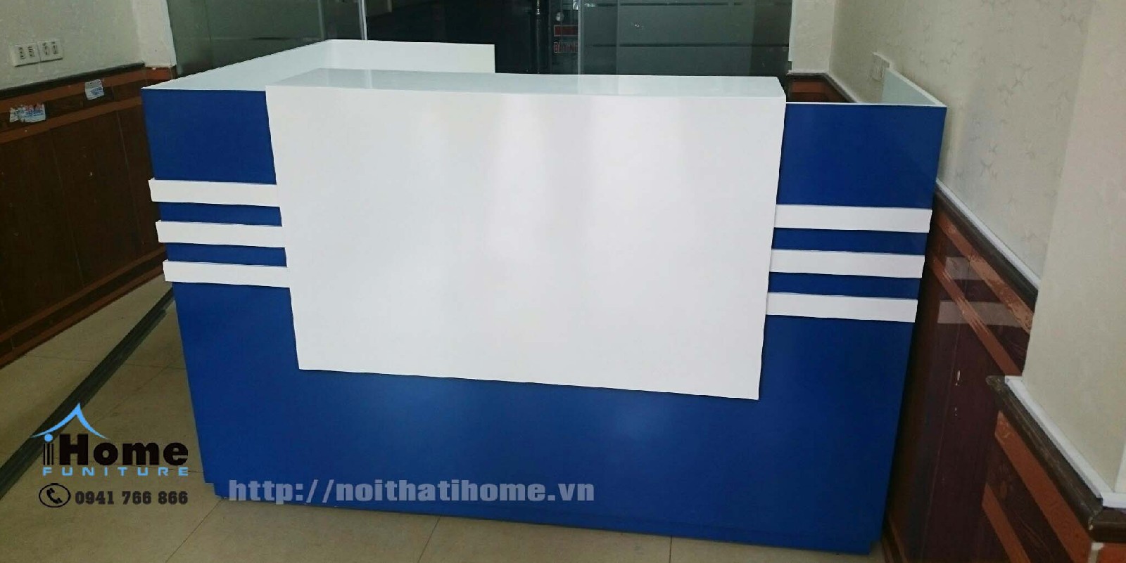 quầy lễ tân hải phòng